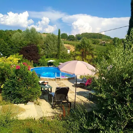 La Pietra Rara Bed & Breakfast *