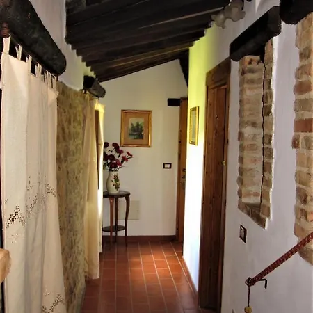 La Pietra Rara Bed & Breakfast Montone (Umbria)