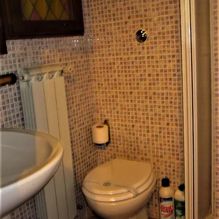 Bed and breakfast La Pietra Rara 4*