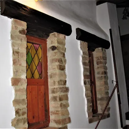 La Pietra Rara 4* Montone (Umbria)