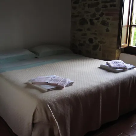 La Pietra Rara Montone (Umbria)