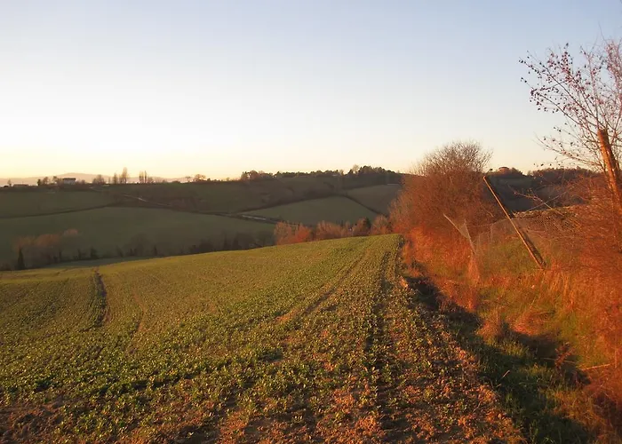 Nocleg ze śniadaniem La Pietra Rara 4*