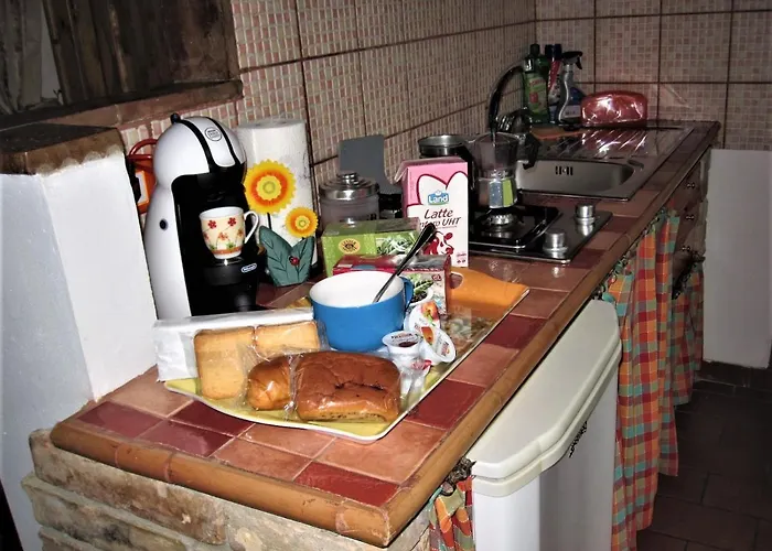 Bed & Breakfast La Pietra Rara