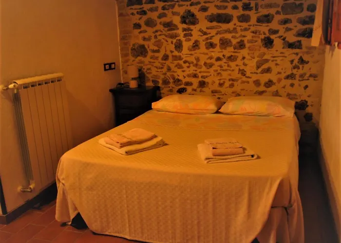 Bed & Breakfast La Pietra Rara
