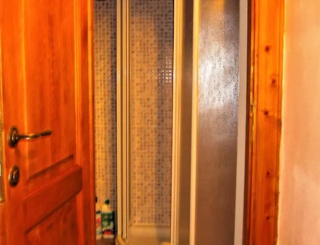 La Pietra Rara Bed & Breakfast 4*