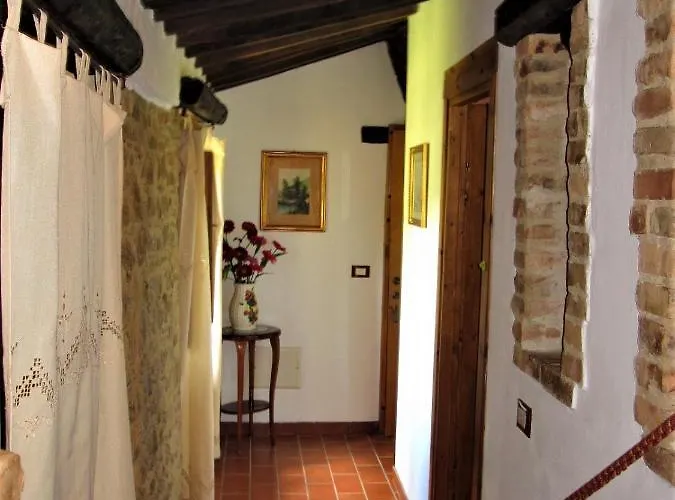 La Pietra Rara Bed & Breakfast Montone (Umbria)