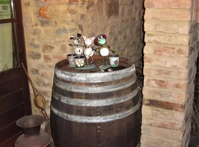 Bed & Breakfast La Pietra Rara