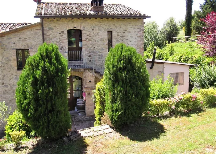 La Pietra Rara Bed & Breakfast 4*