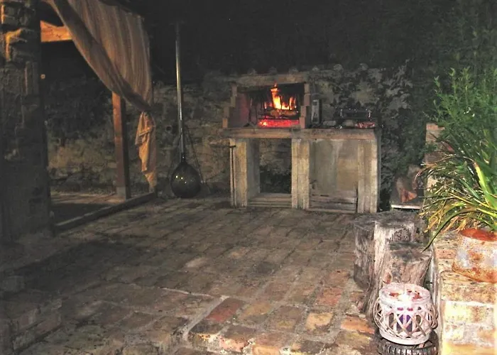 La Pietra Rara Bed & Breakfast